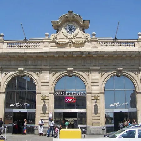 Le Mirabeau Apartment